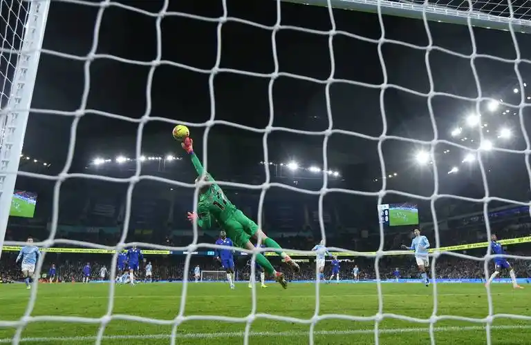 CBA联赛：上海久事 VS 广东东莞大益